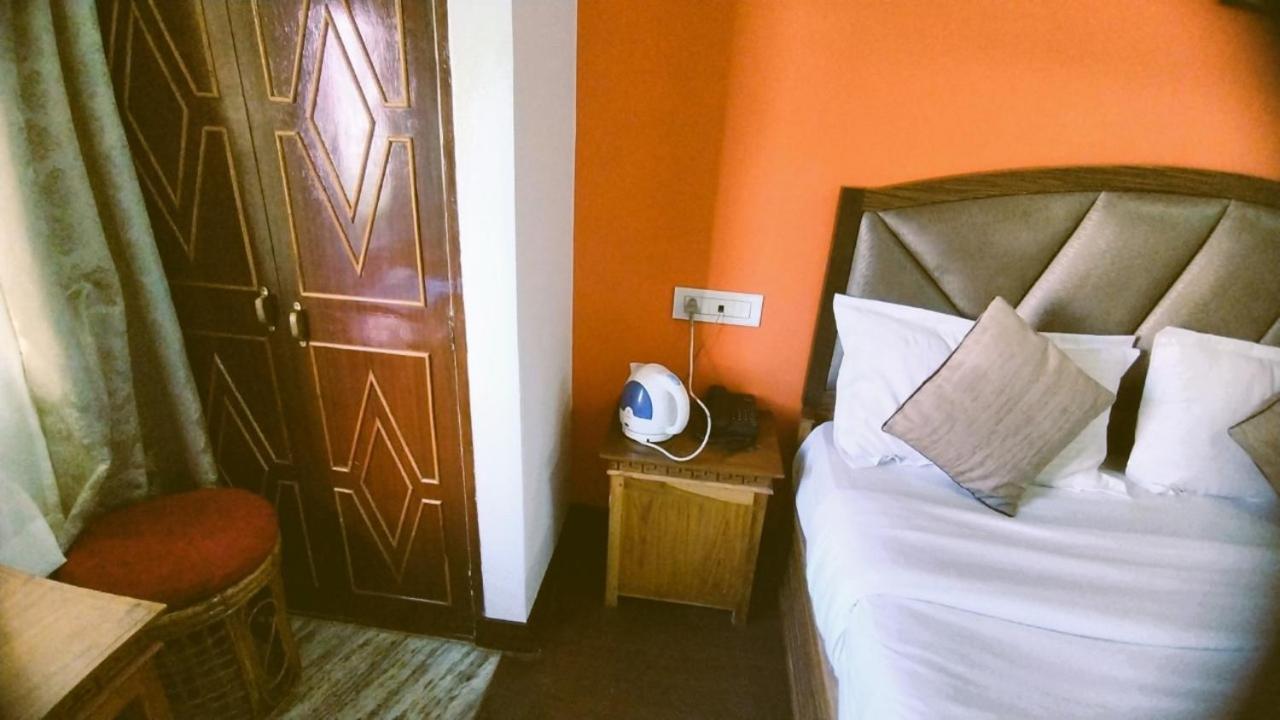 Hotel Kasturi Palace & Restaurant Darjeeling Darjeeling  Ngoại thất bức ảnh