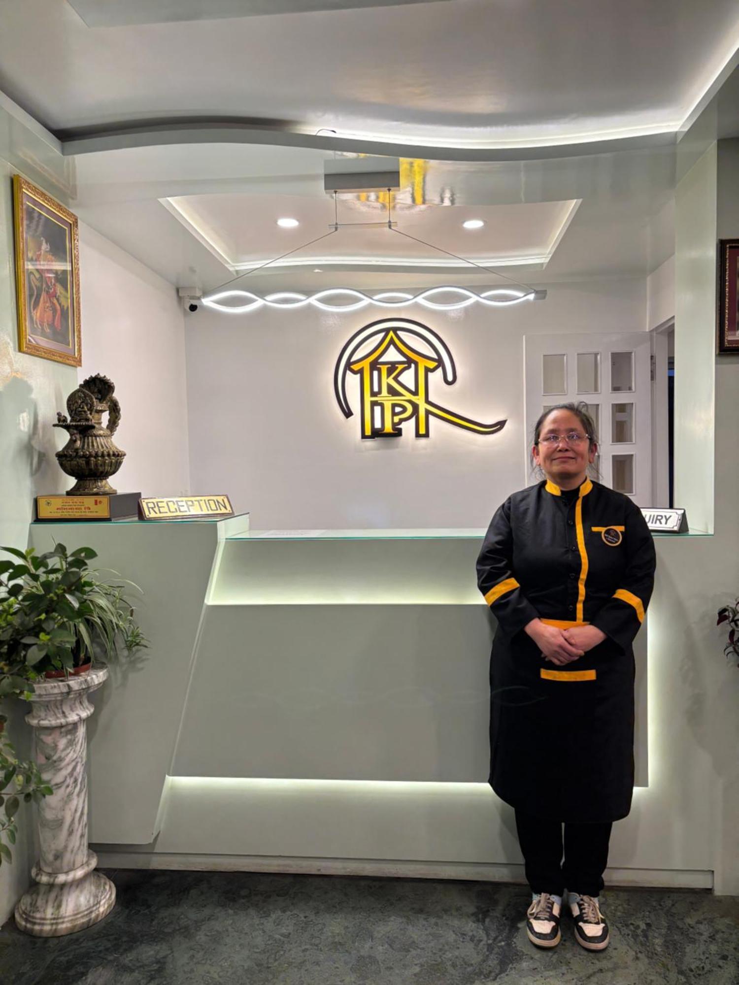 Hotel Kasturi Palace & Restaurant Darjeeling Darjeeling  Ngoại thất bức ảnh