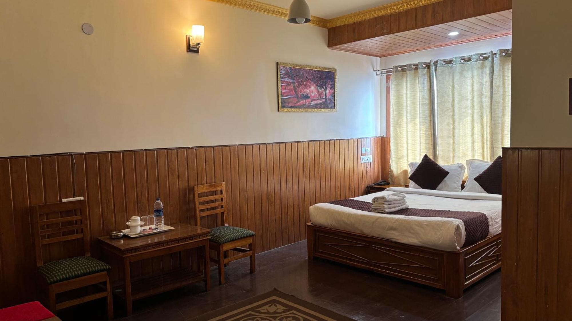 Hotel Kasturi Palace & Restaurant Darjeeling Darjeeling  Ngoại thất bức ảnh
