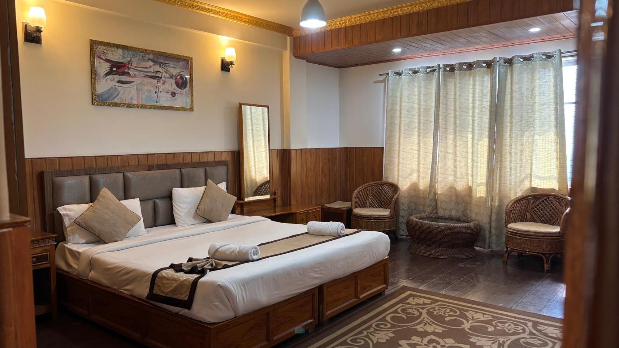 Hotel Kasturi Palace & Restaurant Darjeeling Darjeeling  Ngoại thất bức ảnh