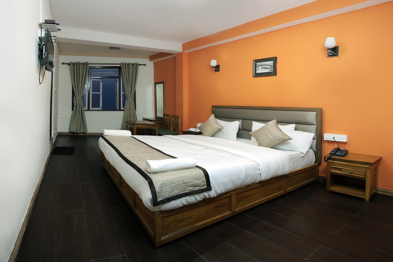 Hotel Kasturi Palace & Restaurant Darjeeling Darjeeling  Ngoại thất bức ảnh