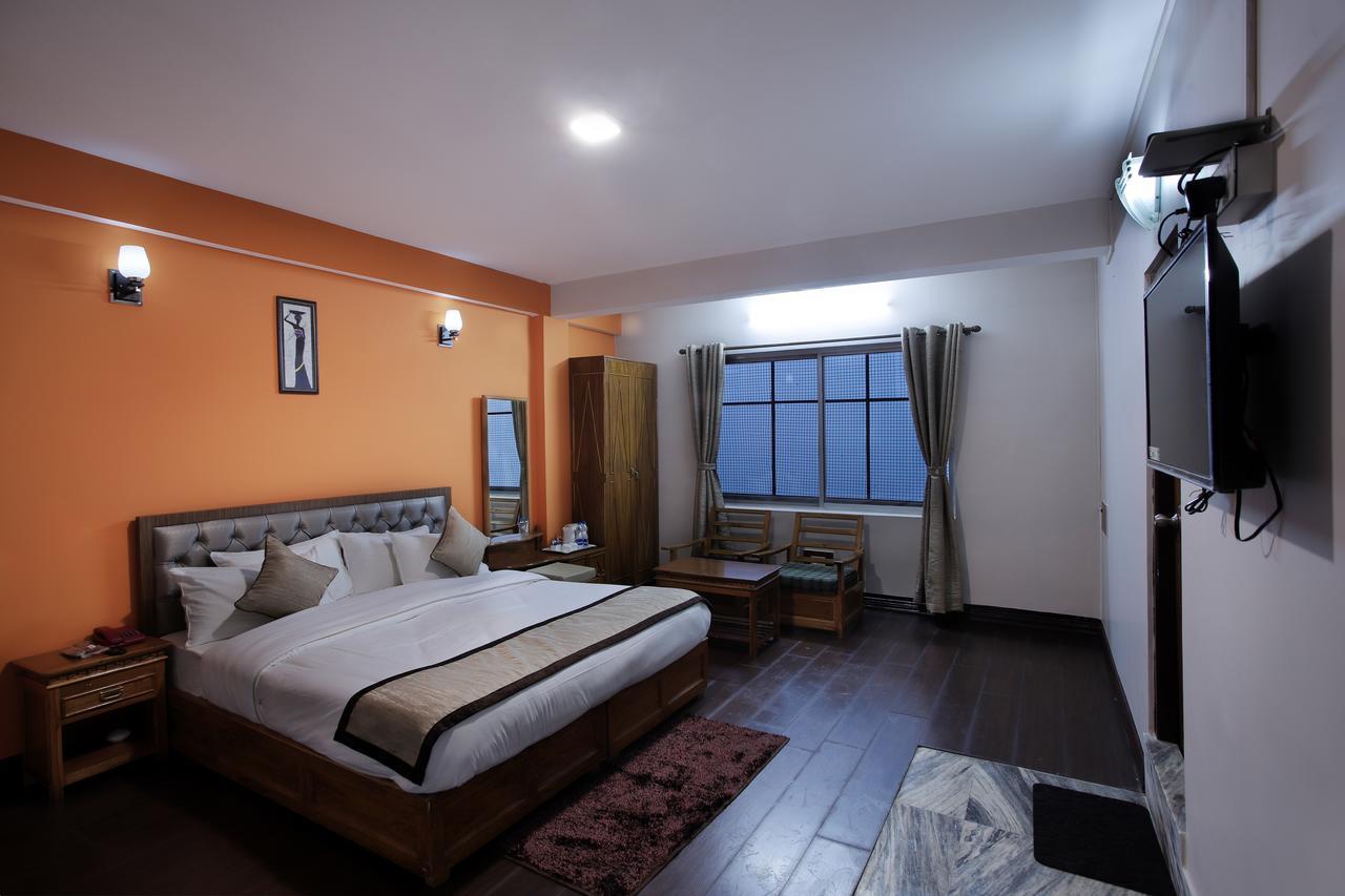 Hotel Kasturi Palace & Restaurant Darjeeling Darjeeling  Ngoại thất bức ảnh