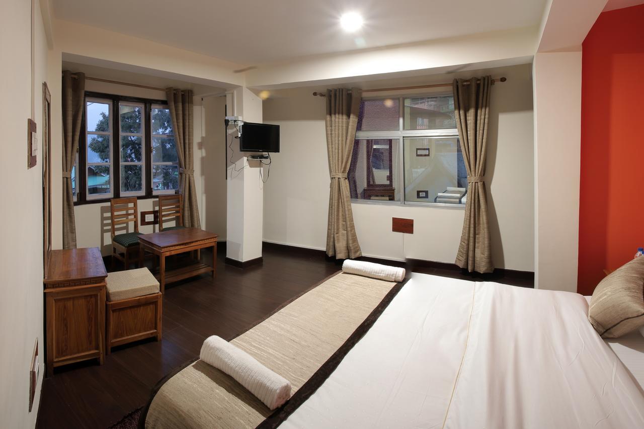 Hotel Kasturi Palace & Restaurant Darjeeling Darjeeling  Ngoại thất bức ảnh