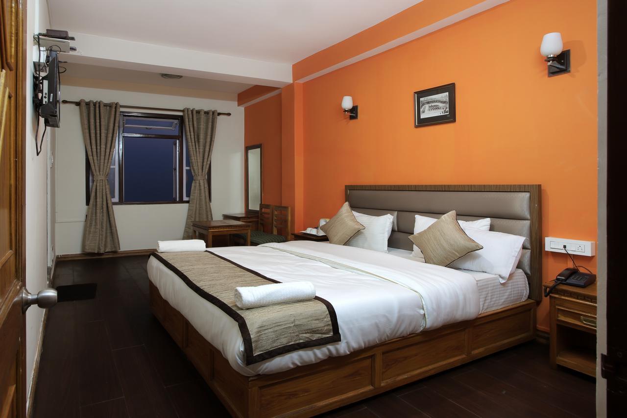 Hotel Kasturi Palace & Restaurant Darjeeling Darjeeling  Ngoại thất bức ảnh